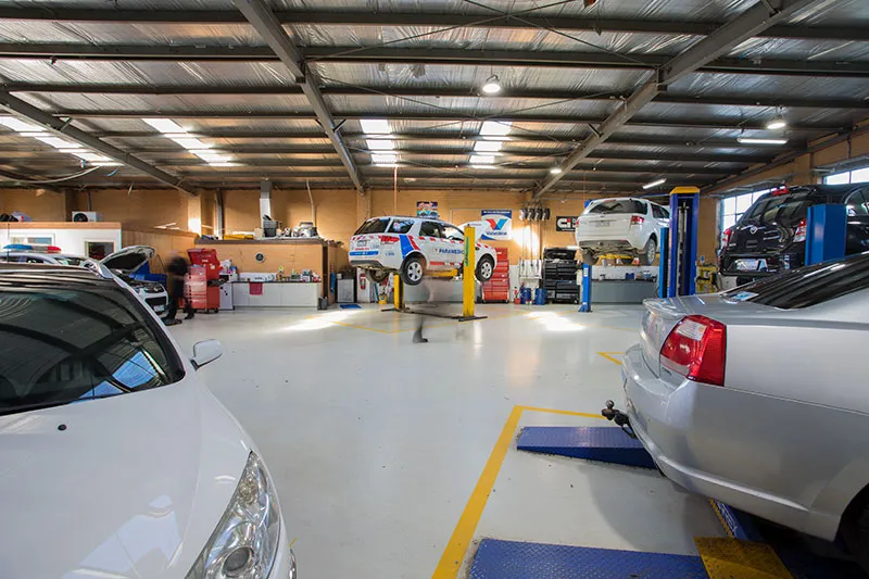 Doncaster East Car Repairs — workshop photo 5