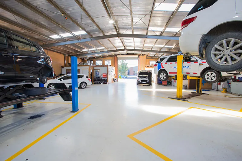 Doncaster East Car Repairs — workshop photo 6