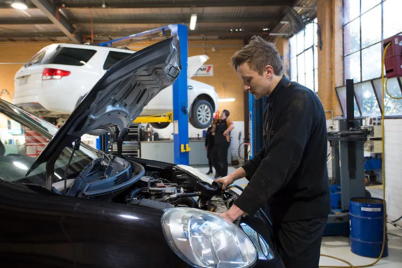 Doncaster East Car Repairs — workshop photo 9